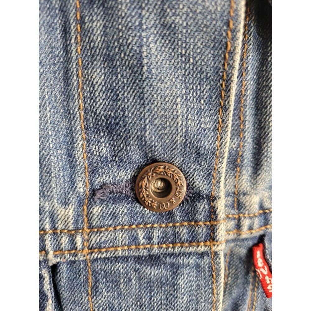 Levi’s Classic Blue Denim Jacket Sz. S Button Up Trucker Natural Wear - Picture 4 of 5